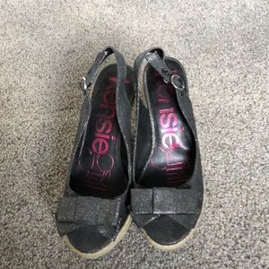 Kenzie women's  sandals with platform, black print